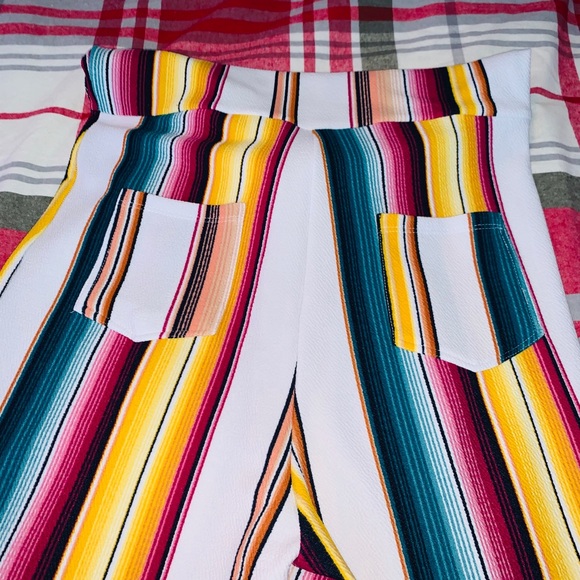 Cake NWT bell bottom overalls size L - Picture 4 of 4